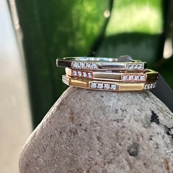 Live Friday night  Show listing Blowout sale today Don’t miss out - Picture 8 of 17